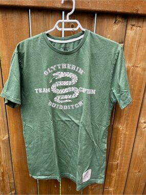 Wizarding World of Harry Potter - Slytherin Quidditch Captain Graphic Tee